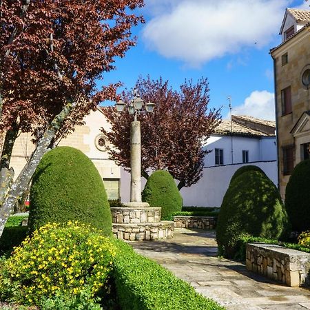 "Ventana Del Guadalquivir " Apartment Baeza Bagian luar foto