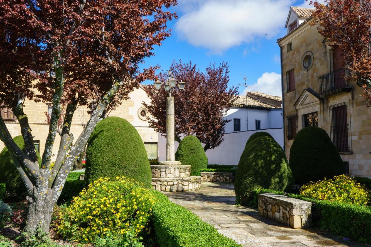 "Ventana Del Guadalquivir " Apartment Baeza Bagian luar foto